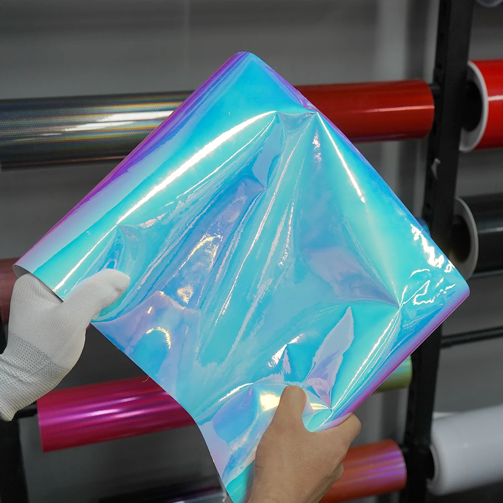 قسط لمعان قوس قزح الأبيض الفينيل التفاف فيلم فقاعة خالية تطبيق للماء لتغليف السيارة دراجة نارية الشارات السيارات التصميم