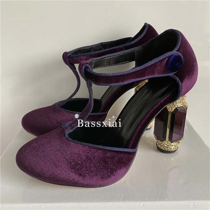 Luxury Velvet Round Toe T-Strap Women Pumps Side Fretwork Jeweled Crystal Diamond High Heel Banquet Shoes For Girls