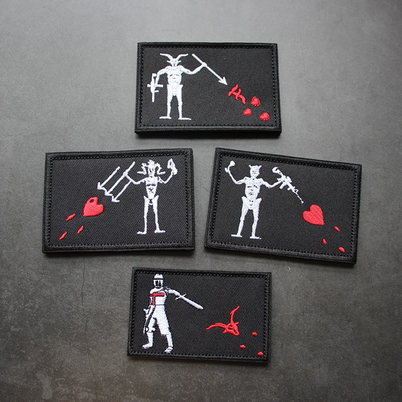 Blackbeard Pirate Soldiers Embroidered Patches AK Red Love Heart Crusade Tridents Military Tactical Edward Forward Armband Badge