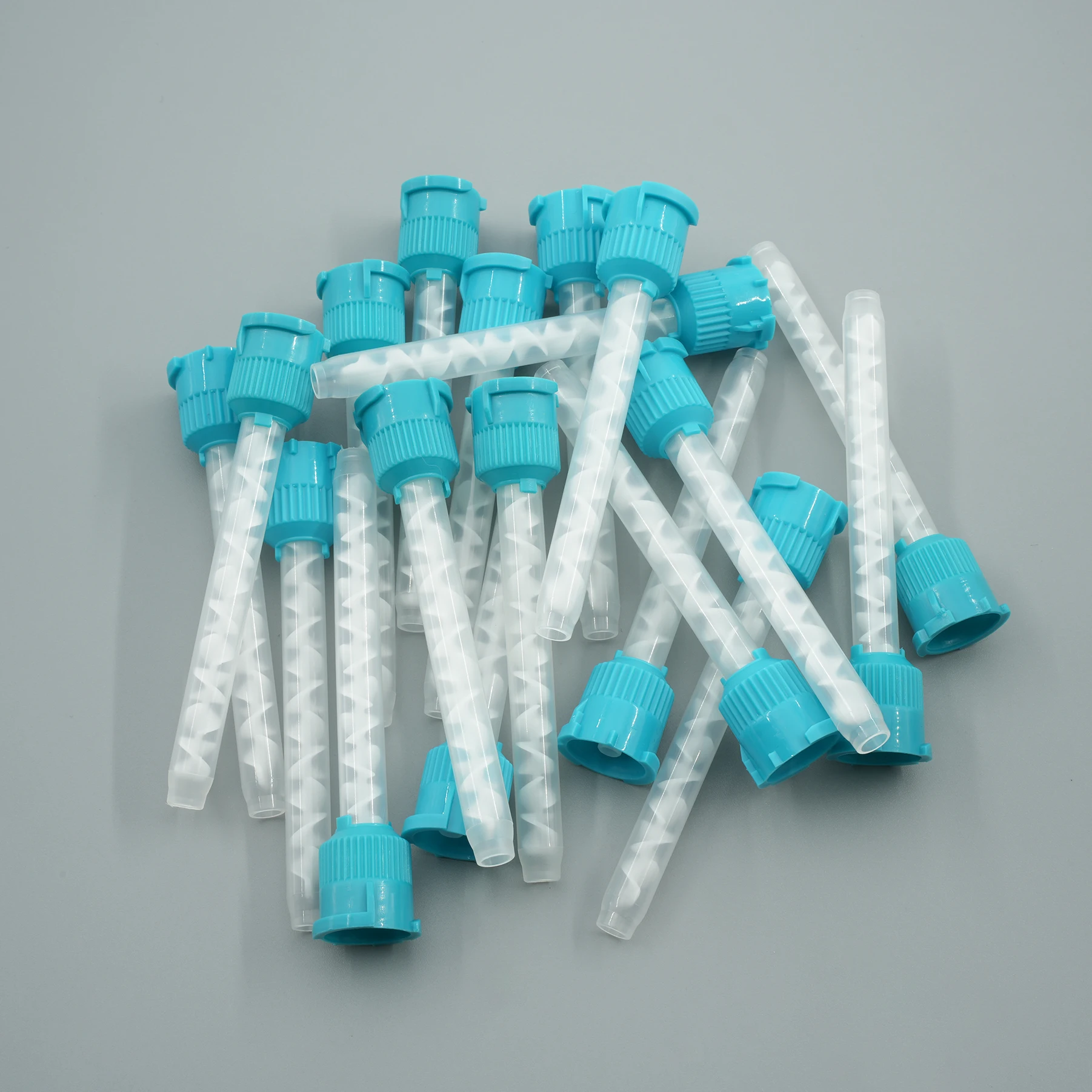 

50pcs/bag Dental Lab Impression Mixing Tips Disposable Dental Tips for Impression Material Silicon Mixing Tube Green