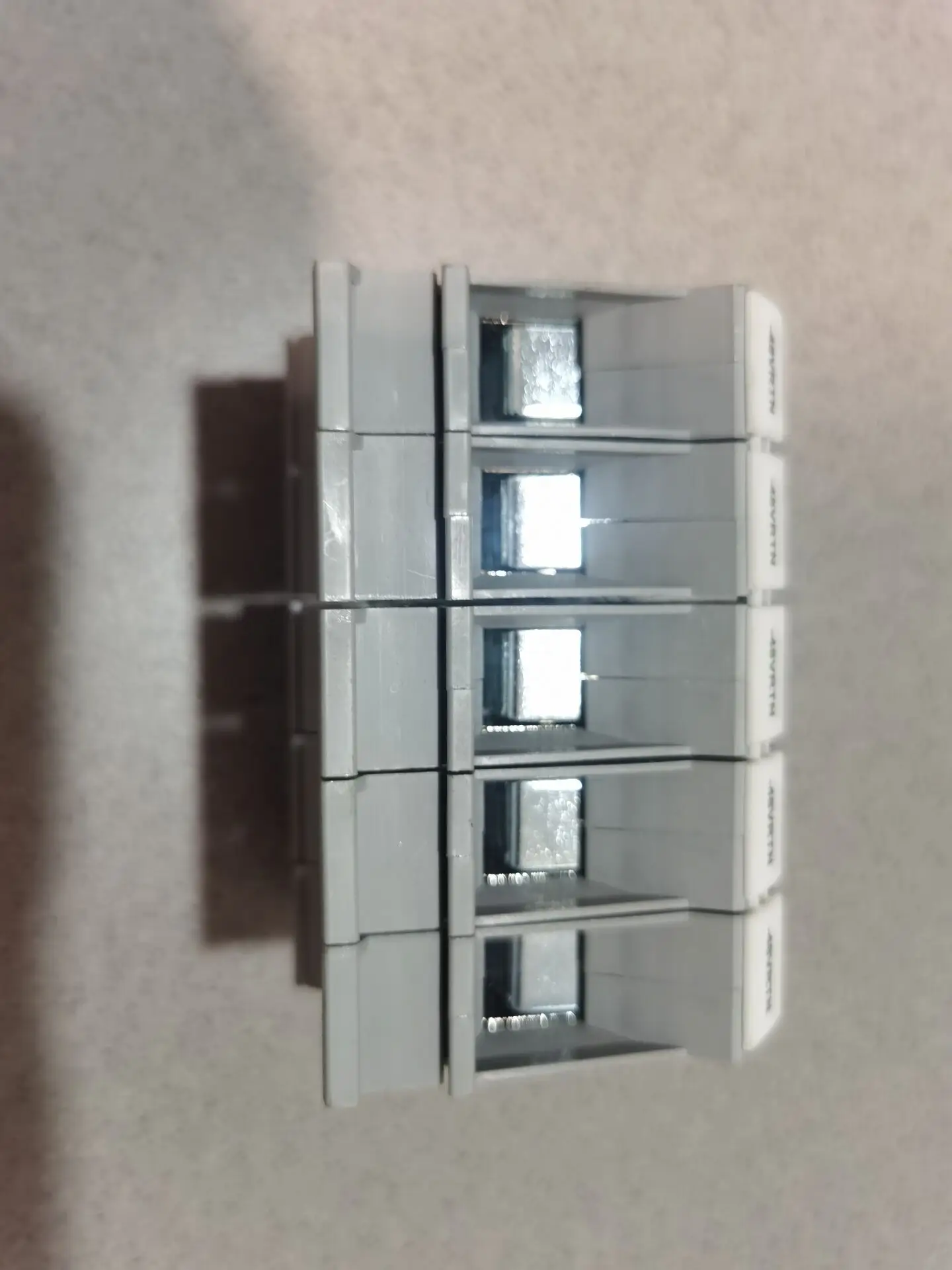 -صف إرجاع مصدر طاقة تيار مستمر 48 فولت (محطة حافلة سلبية) لخزانة معدات الاتصالات أو مركز البيانات #3