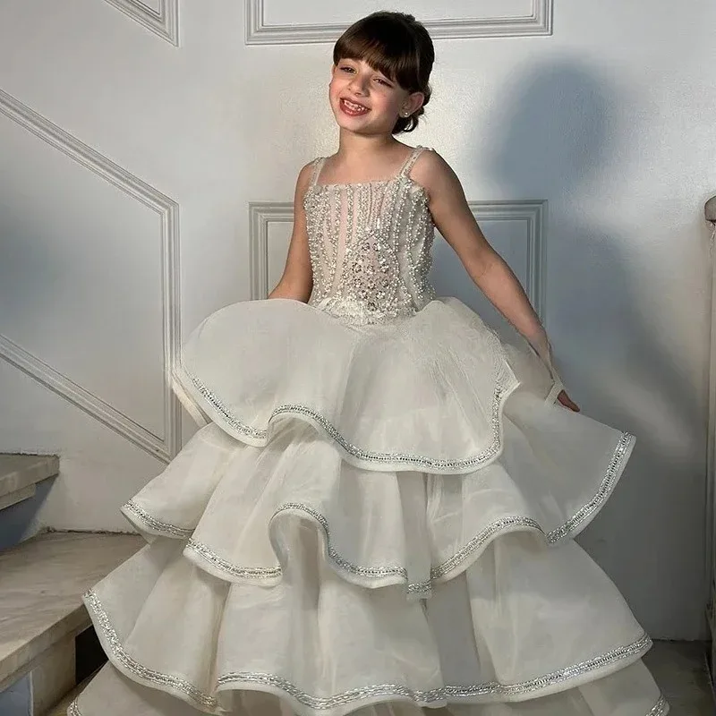 فساتين فتاة الزهور الحمالة لحفلات الزفاف بطبقات كريستالية بطول الأرض لالتقاط الصور فساتين التواصل الأول حسب الطلب