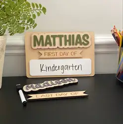 Gepersonaliseerde Eerste Dag Van School Of Mijlpaalteken. Aangepaste Laatste Dag Van Schoolbord. Houten Bord. Kinderen School Bord