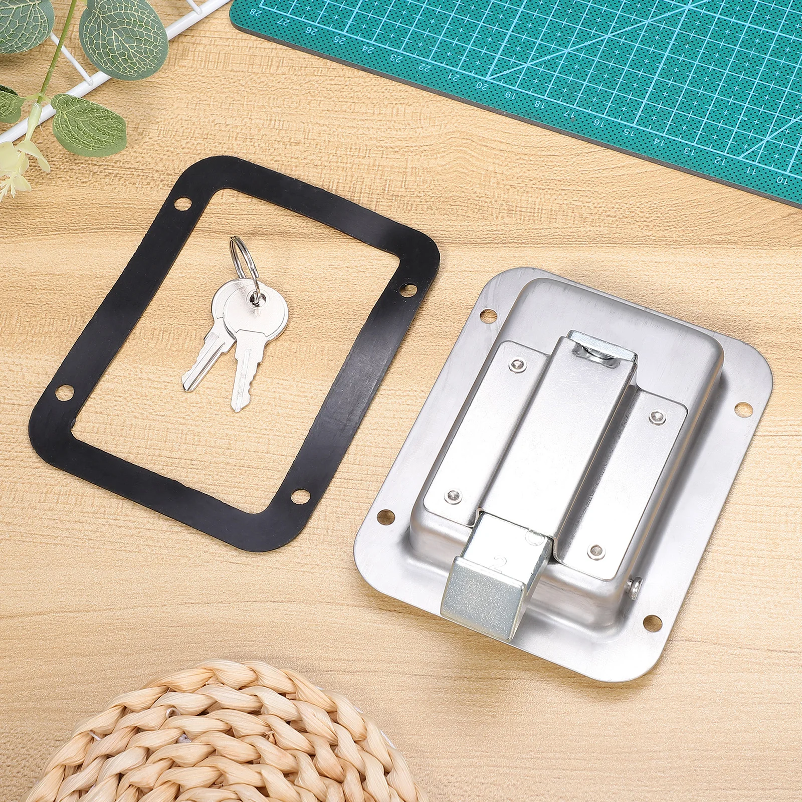 

Panel Lock Door Latch Stainless Steel Heavy Duty Paddle Handle Toolbox Flush Mount Spring Anchor Travel Locking Hardware