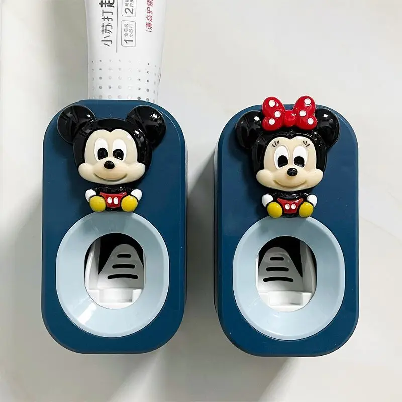 

Disney Mickey Mouse Donald Duck Mickey Minnie Cartoon Animation Home Portable Automatic No-Punch Paste Toothpaste Squeezer