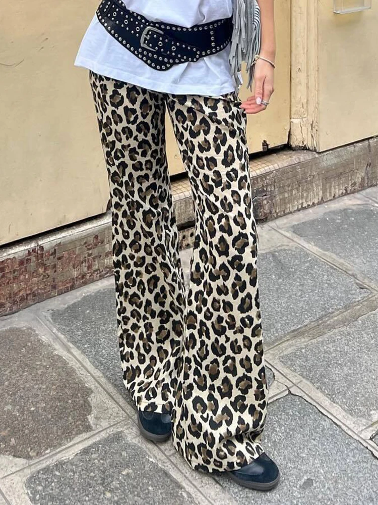 Women Animal Print Straight Leg Pants Fashion Slim Fit Trousers with Zipper Detail for Casual Streetwear