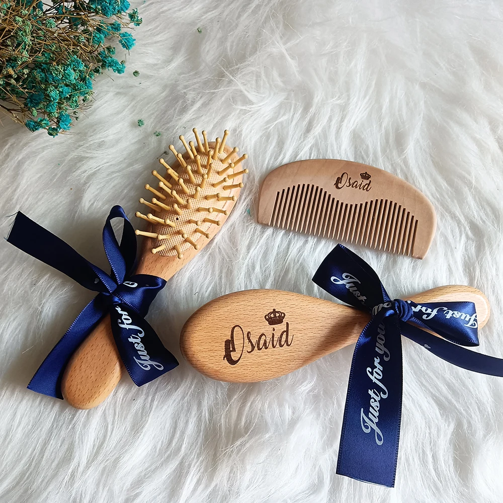 Babybadkam met aangepaste naam, babyverzorgingshaarborstel, puur natuurlijke wol, pasgeboren stimulator, babyshower en gastencadeau