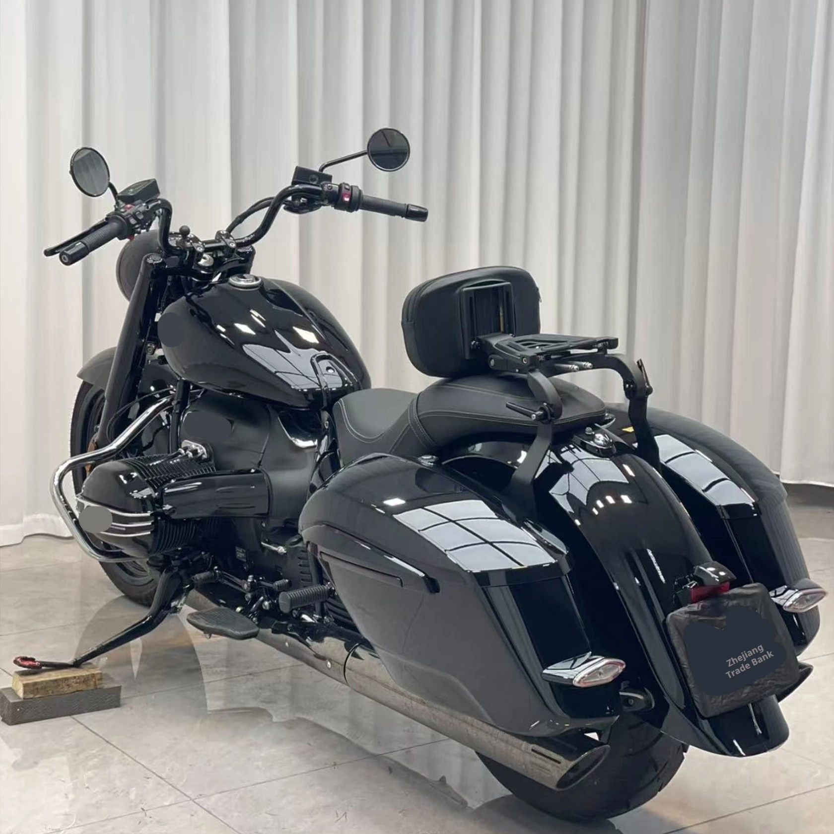 Multi‑Function Folding Driver Passenger Backrest Pad For BMW R18B R18B Righter Titan Motorcycle Mod Accessories
