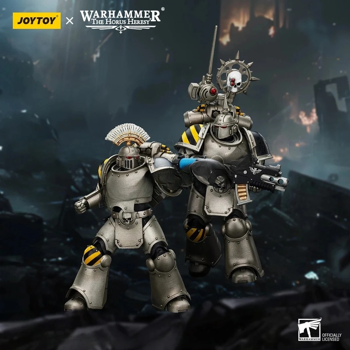 

Оригинальная фигурка JOYTOY Warhammer 40K Iron Warriors MKIII: Тактический сержант Iron Warriors Legionary с моделюем Nuncio-vox