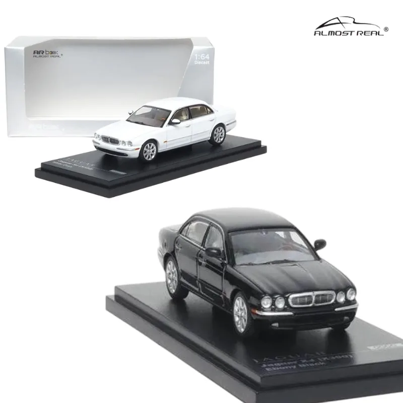 

AR box 1: 64-piece Jaguar XJ6 X350 die-cast alloy car model, boys' holiday gift toy, adult collection decoration item.