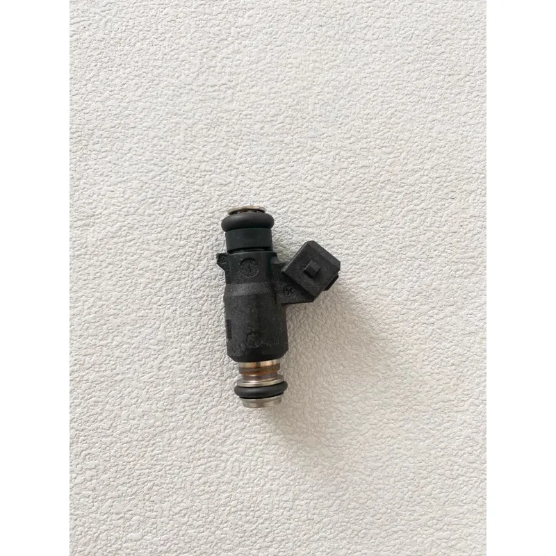 

Outboard Fuel Injector 40-50-60 Four-stroke Outboard Nozzle New Filter