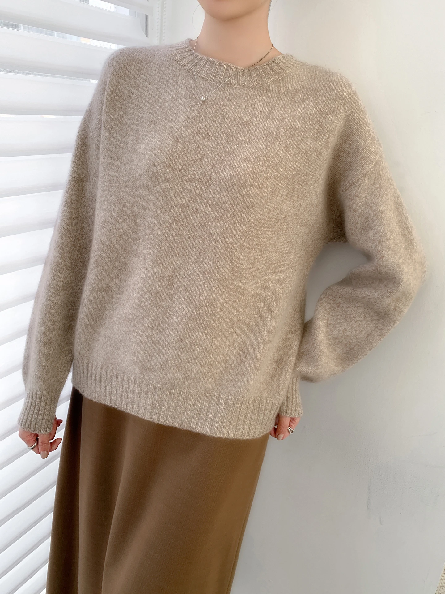 

Women's 100% Merino Wool soft Sweater Crew Neck Thicken Warm Cashmere Knit Pullover Clothing Top for Autumn Winter