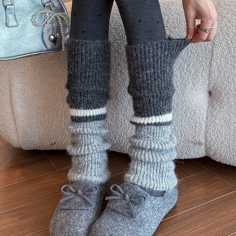

Women's Multi-color Wool Sock Sets with Contrasting Knit Long Leg Covers and Thick, Warm American-style Long Socks