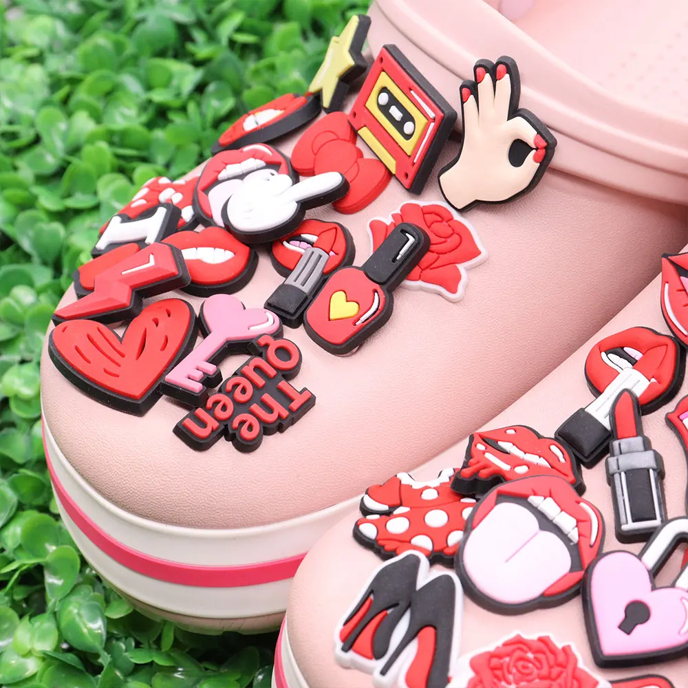 Hot Sale 1pcs Shoe Charms Red Lip Heart Rose Lightning Love PVC Accessories Garden Shoes Buckle Decorations Fit Kids X-max Gift