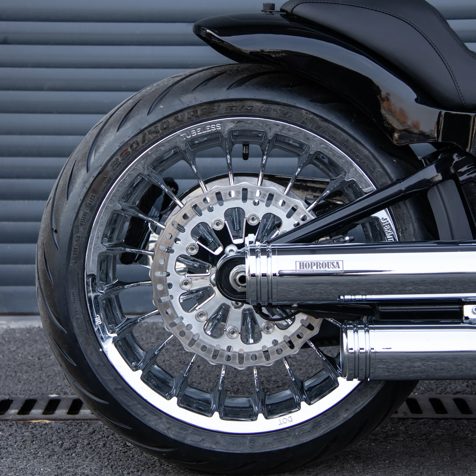 18x8.5 كروم العجلات الخلفية ل 2014-2017 سوفتيل اندلاع استبدال أجزاء الملحقات عجلات لايحتاج عجلات الحافات