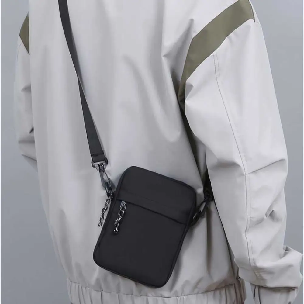 Casual Men Messenger Bag New Nylon Korean Small Handbag Student Phone Bag Solid Color Sports Shoulder Bag