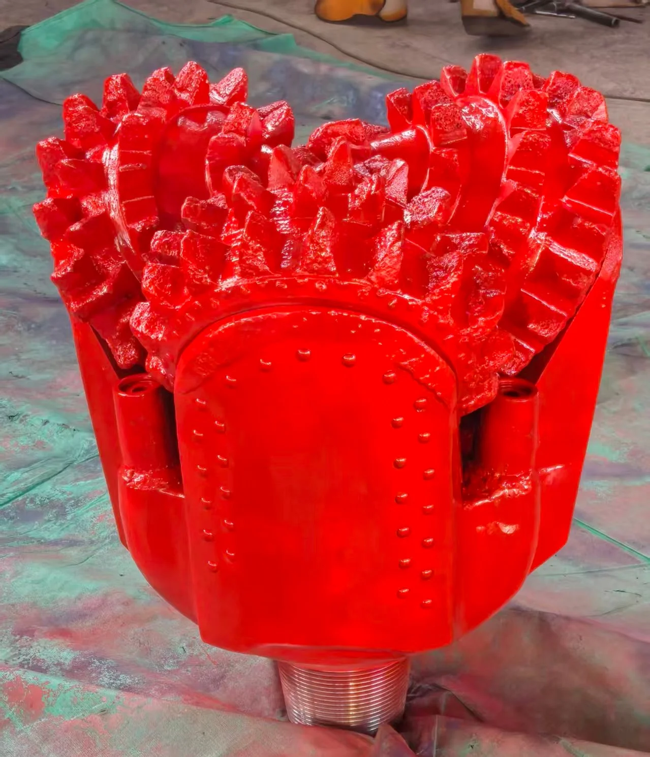 

Оптовые буровые станки: долото шарошечное 160 мм для промышленного бурения