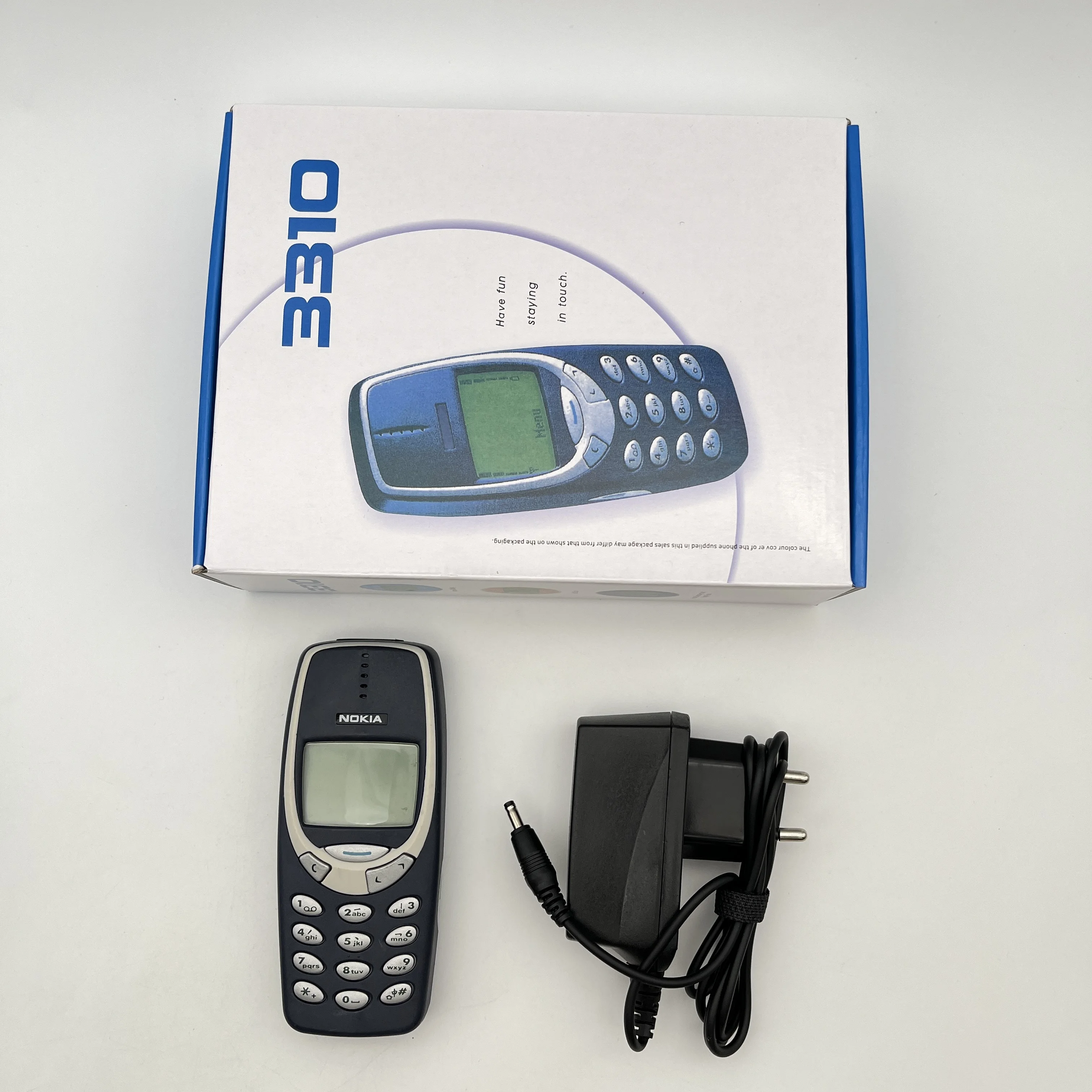 لوحة مفاتيح أصلية غير مقفلة Nokia 3310 ذات شريحة واحدة GSM 900/1800 مدخل نص توقع للهاتف المحمول لوحة مفاتيح متعددة اللغات مصنوعة في فنلندا