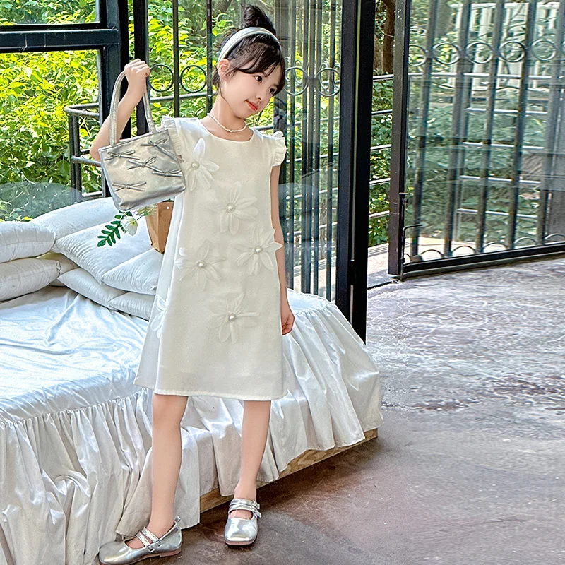 Girls Dress 2024 Summer New Childrens Wear Foreign Sweet Three-dimensional Flower Vest Flying Sleeve Princess Dress Casual image 2