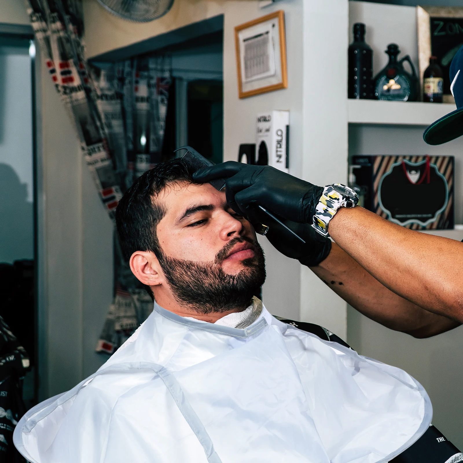 

2pcs Waterproof Hair Cutting Cloak For Kids Adults Adjustable Hairdresser Apron Groove Design Haircut Cape For Salon Home Use