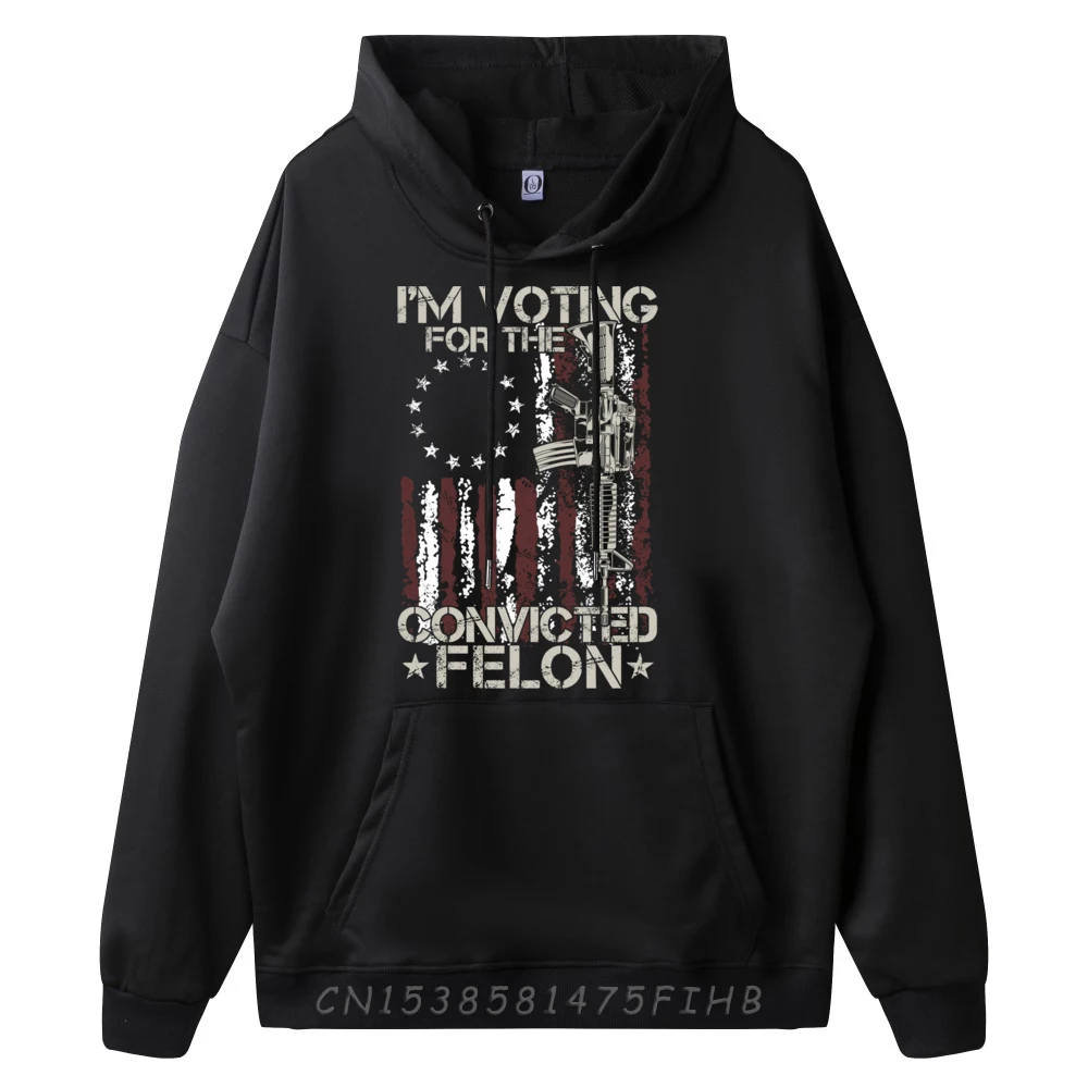 I m Voting Convicted Felon 2024 American Flag on back Camisetas Pullover Men Men Christmas Sweater Long Sleeve