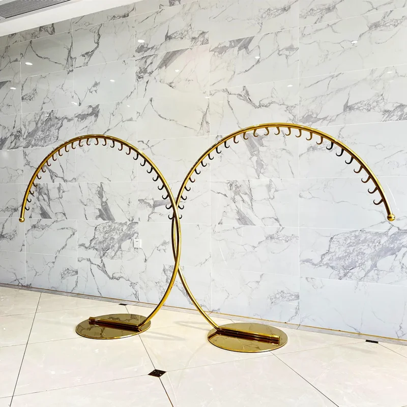 custom.Modern Floor-Standing Shiny Gold C Shape Children Clothes Hanger Shelf Round Side Hanging Clothes Rack Women's Clothing