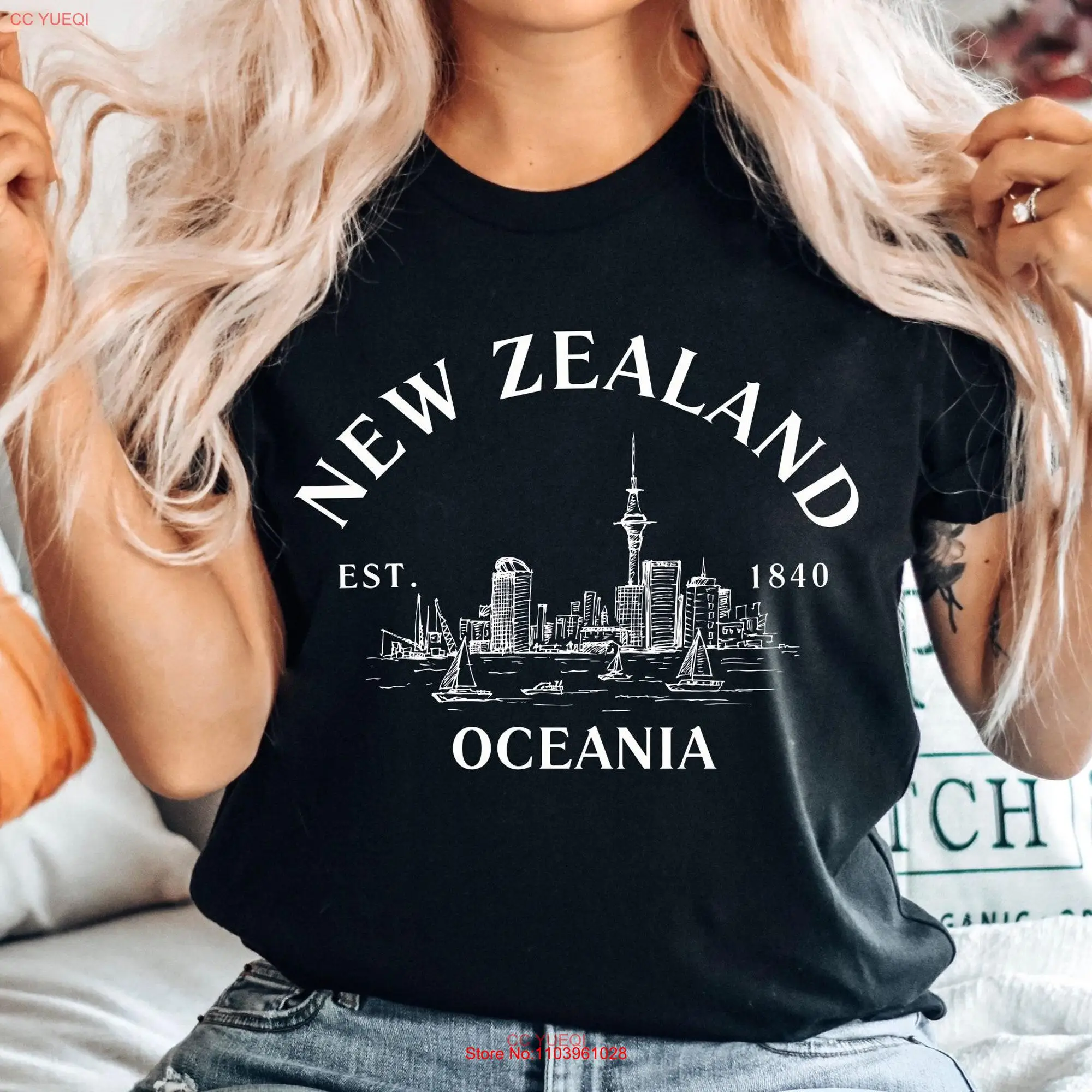 New Zealand T shirt Auckland Oceania Soft and Comfortable Crewneck  long or short sleeves