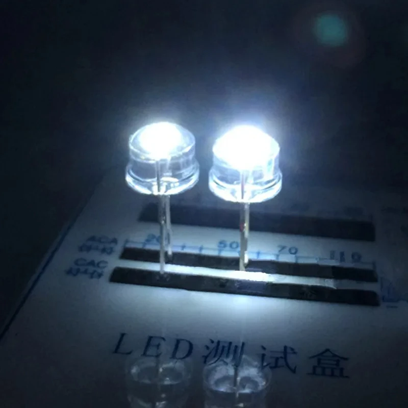 50PCS 0.5W F8 8MM White LED Super Bright Straw Hat Light Emitting Diode Highlighted White 0.5W