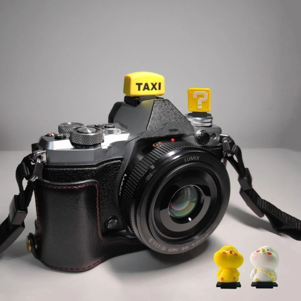 Camera Upgrade Hot Shoe Protection Cover Stylish Protector Hot Shoe Cap Silicon Dustproof DSLR Flashlight Case for Camera