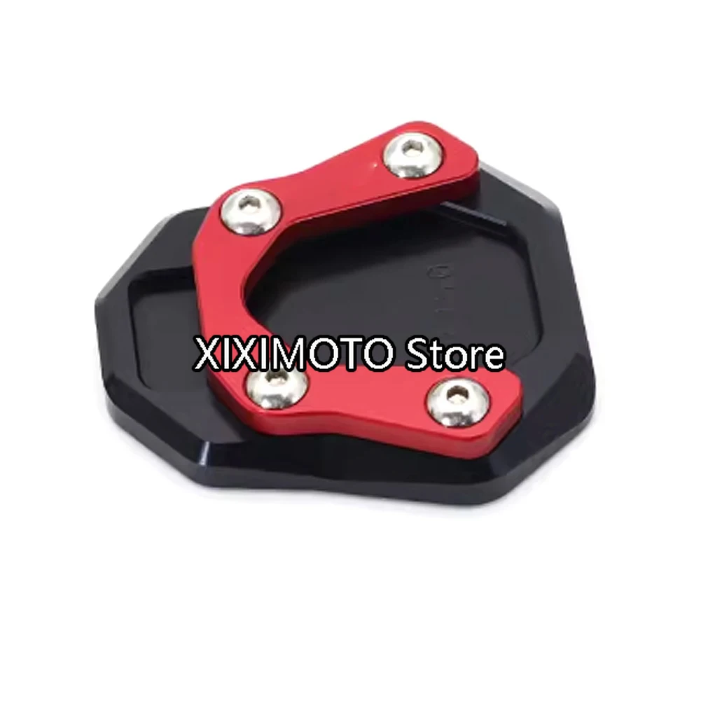 Per QJMOTOR QJ650 SVT650 Moto Cavalletto Cavalletto Laterale Pad di Estensione Piede Allargare Piastra di Supporto Laterale Ingranditore Piastra di Estensione