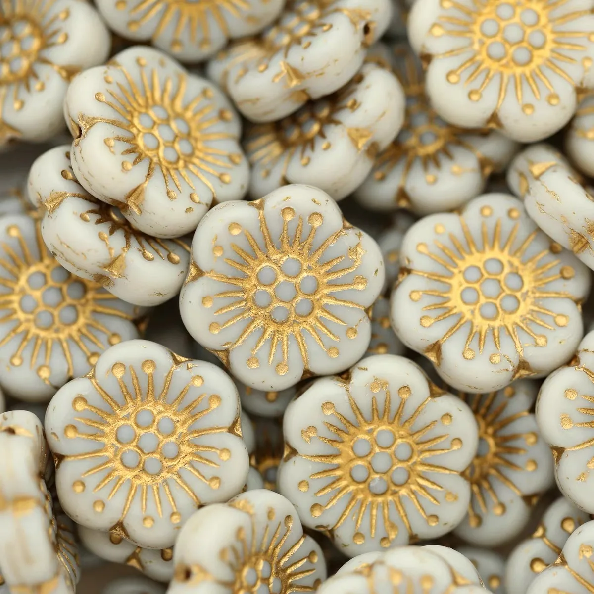 10pcs  18mm  (Multiple Colors) Handmade Glass Beads Bracelet Necklace Earring Scatter Pieces DIY Semi-finished Production