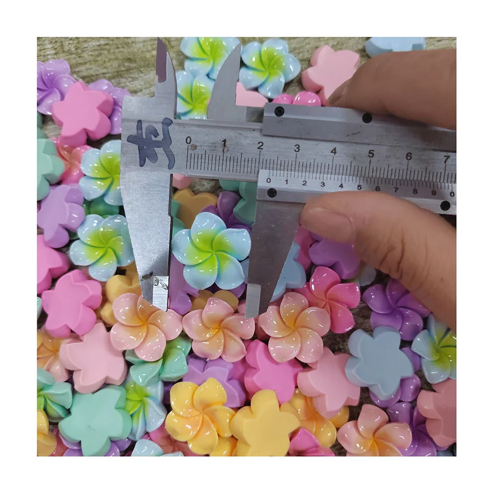 23MM Mixed Colorful Tropical Plumeria Flower Resin Charms Flatback Cabochons For Hawaiian Summer Dress Hair Decoration