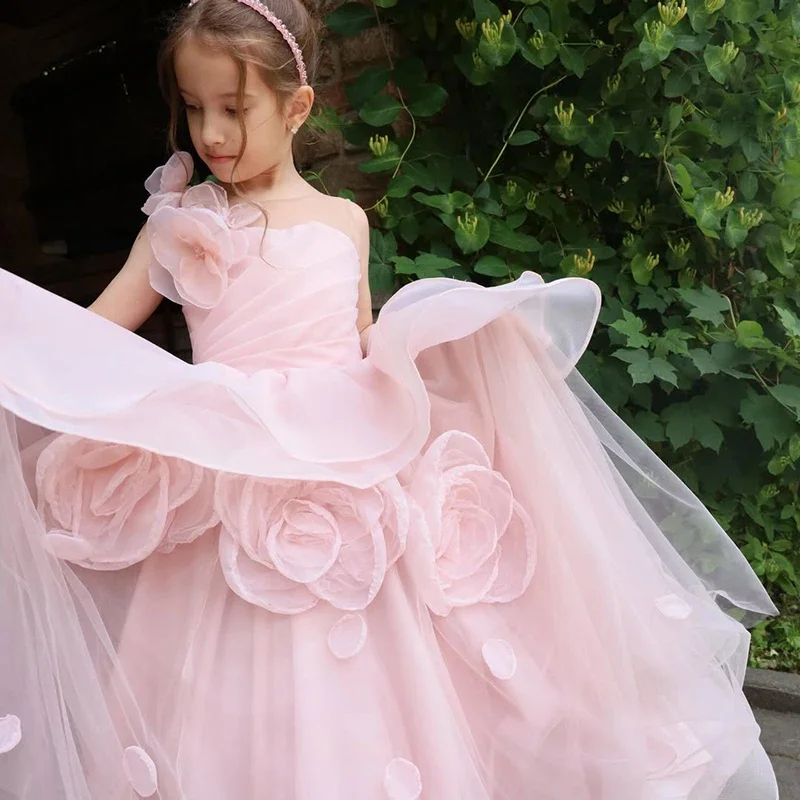 robe-de-ceremonie-pour-enfant-rose-sans-bretelles-en-tulle-a-plusieurs-niveaux-avec-fleurs-3d-de-luxe-personnalisee-pour-mariage-fete-defile-anniversaire-ou-ceremonie