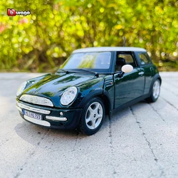 Maisto 1:24 BMW MINI Countryman green alloy super toy car simulation alloy car model crafts decoration collection toy tools gift