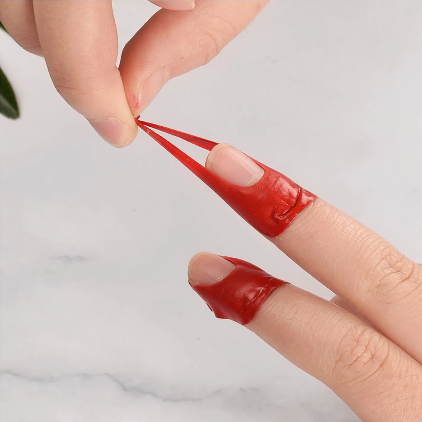 100Pcs Nail Polish Barrier Stickers Curved Cuticle Protector for Salon Home Use Ombre Nail Art French Manicure Guide Clean Edge