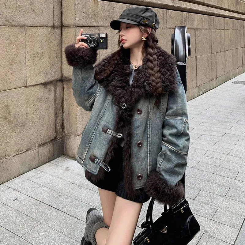 

Make Old Denim Style Overcome fur Coat Women's Short Style 2025 Winter Style Loose Lamb fur Big Fur Collar Thickened Inner Liner