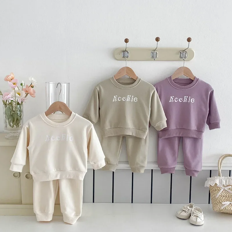 2025 New Spring 0-4Yrs Infant Baby Boys Girls Clothing Set Long Sleeved Cotton Letter Printed T-shirt+Pants Toddler Clothes Suit