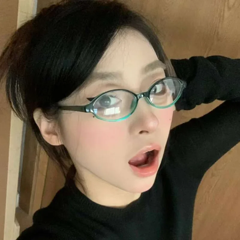 Women's Y2K Retro Oval Glasses Girls Red Green Frame Glass Eyewear Decorative Computer Anti-blue Eyeglasses with Seaside Driving