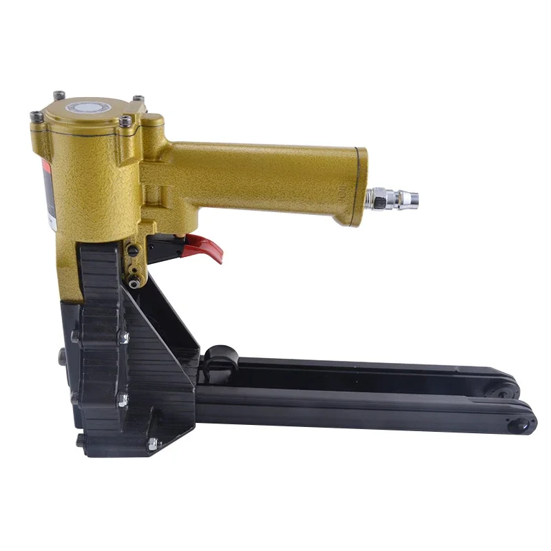 Nuova macchina per sigillare pneumatica Sigillatura del cartone Sigillatura della superficie Chiodatrice Macchina imballatrice Pistola per chiodi Pelle di carta