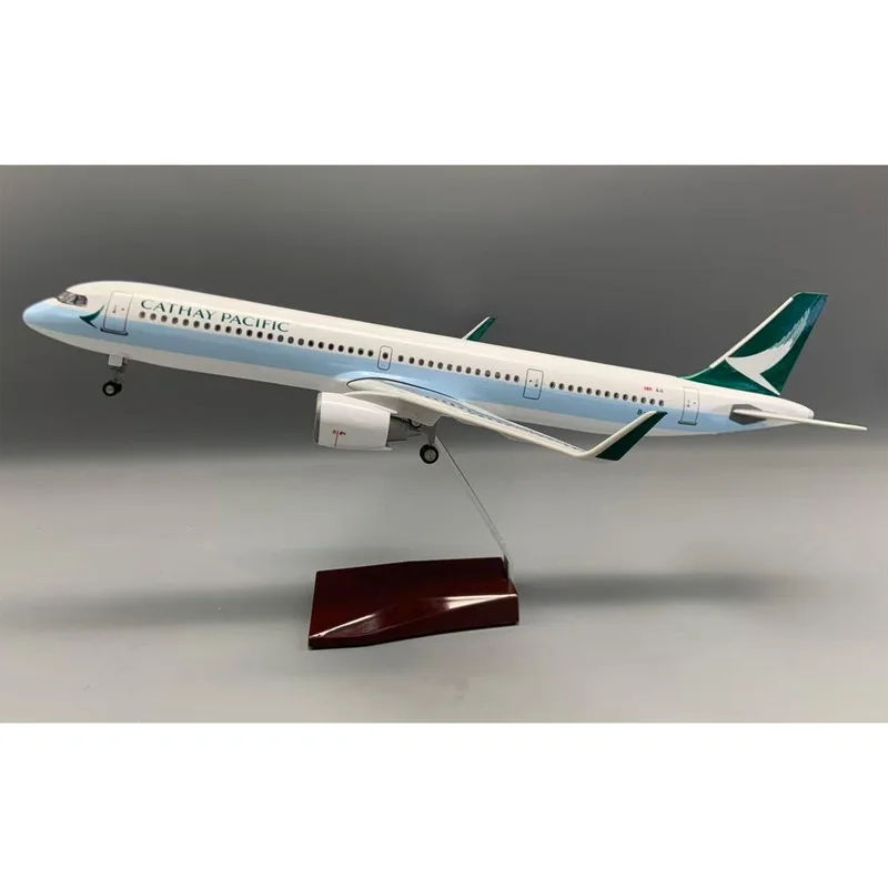 A321 Cathay Pacific Aircraft Model With Lights And Wheels Simulation Static Model Ornament For Boys' Birthday Gift