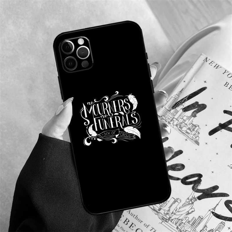 Six Of Crows Phone Case For iPhone 14 15 16 Pro Max 12 13 Mini 11 Pro Max XR 15 16 Plus 16e Cover Coque