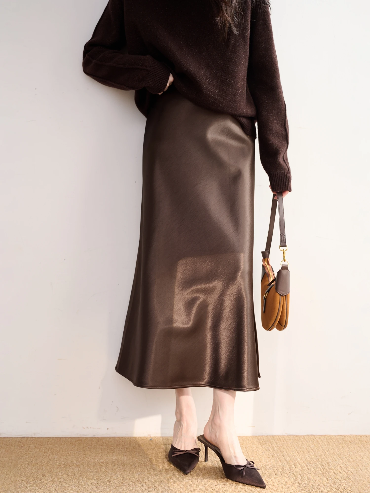 

Юбка JPOO из высококачественного ацетата с подкладкой, драпировкой и боковым разрезом, длина макси, для офиса, элегантная, приталенная, А-силуэт