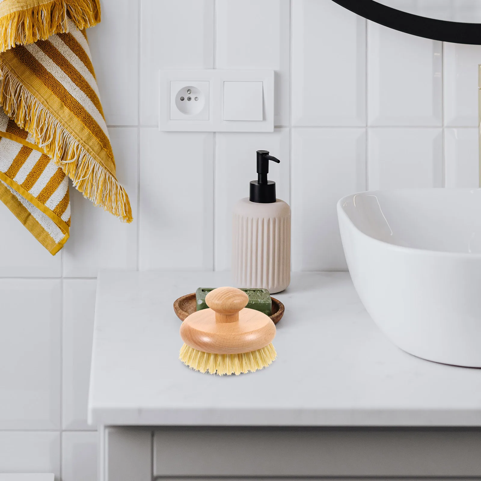 

1Pcs Round Bath Brush with Comfortable Handle for Body and Back Exfoliation Gentle Cleaning Scrubber for Sensitive Skin Shower