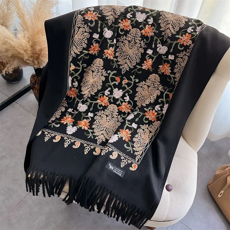 2025 Autumn and Winter Cashmere Women's Scarf Women's Luxury Brand Scarf Women's Tassel Bandana Solid Color Shawl Cape