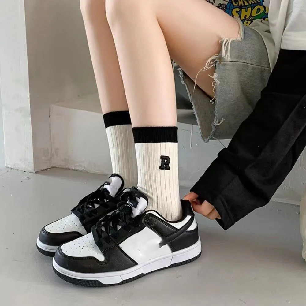 Women Socks Autumn Simple Casual Black White Striped Pile Socks For Girls Breathable Middle Tube Letter Embroidery Cotton Soft