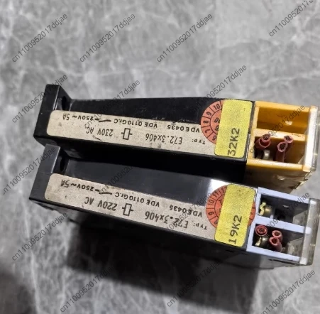 1 Stück Zeitrelais Typ E67,3X406 230VAC Test OK