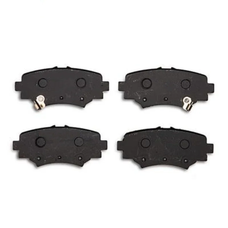 THREEON Rear Ceramic Brake Pads For MAZDA 3 2013-2019 1.5 1.6 2.0 2.2 2.2d B4Y02648ZA B4Y02648ZB