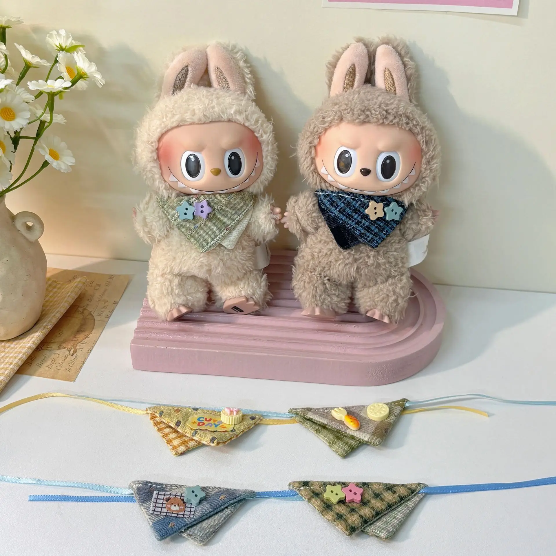 

Labubu 1st-3rd Gen 15/17cm Doll Handmade Plaid Bib Set Colorful Button - Adorned Neck Scarves