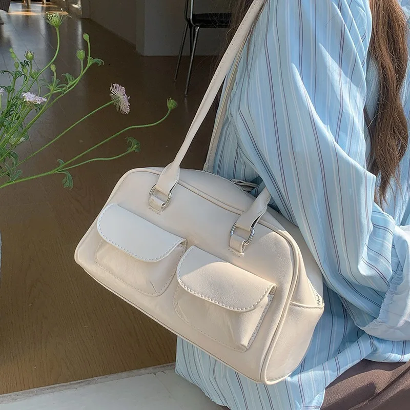 

Этот женская модная многофункциональная сумка-тоут большой вместимости универсальная и подходящая для больших поездок.