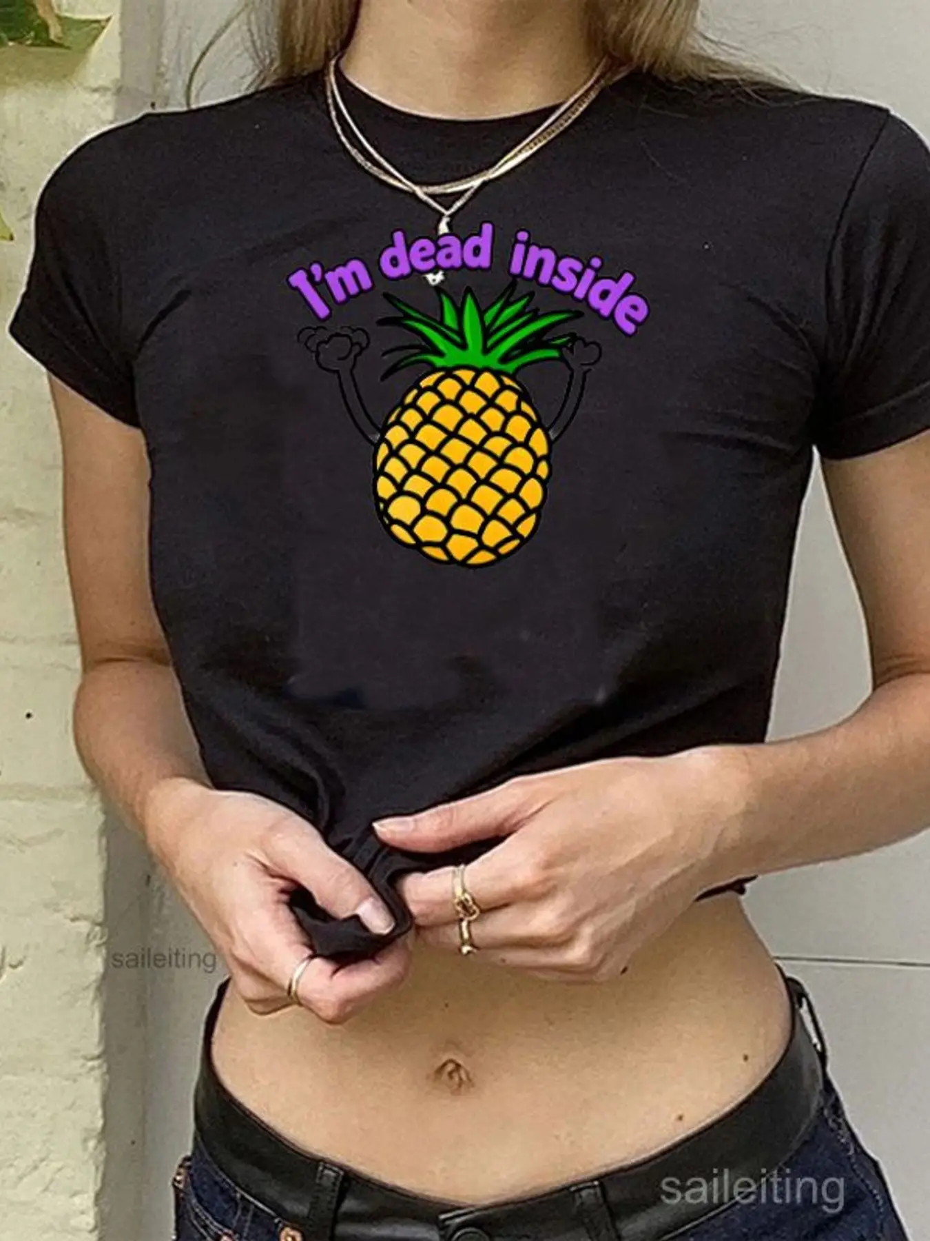 Women's Black Crop Top Short Sleeve T-Shirt with Yellow Pineapple Print 